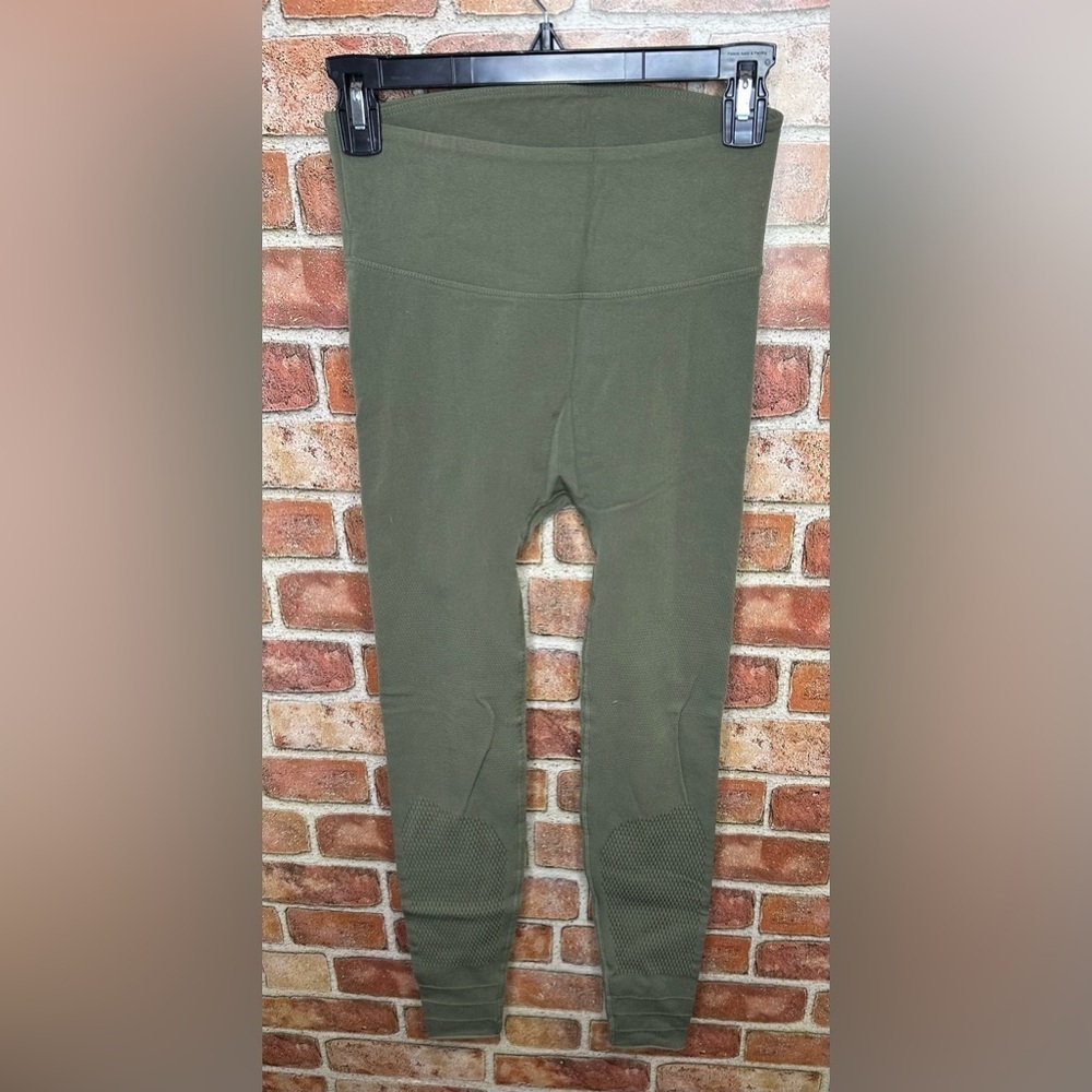 Free People FP Movement High rise self hem sculpt mesh legging size M